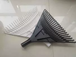 园艺工具;其他卫浴洁具;接头
