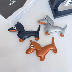 売れ筋ダックスフントバッグペンダントキーホルダーアクセサリー人形人形動物装飾革クリエイティブ装身具