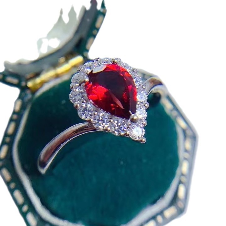 Organic ring with stone from Mozambique pomegranate