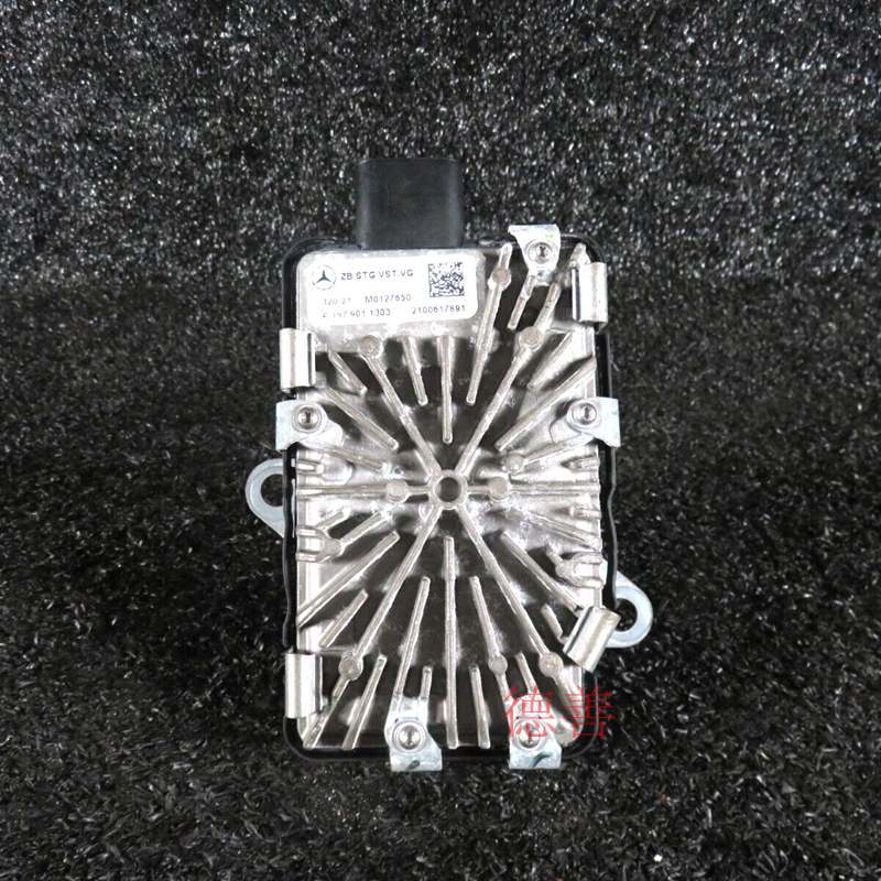 Applicable Mercedes-Benz GLE300 GLE320 GLE350 GLE400 GLE450 GLE63 transfer case motor