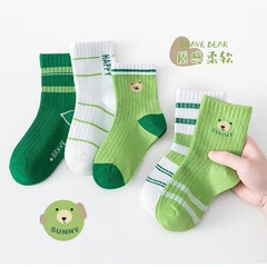 儿童袜子批发秋冬纯色运动中筒袜棉质透气舒适男女款时尚潮袜厂家