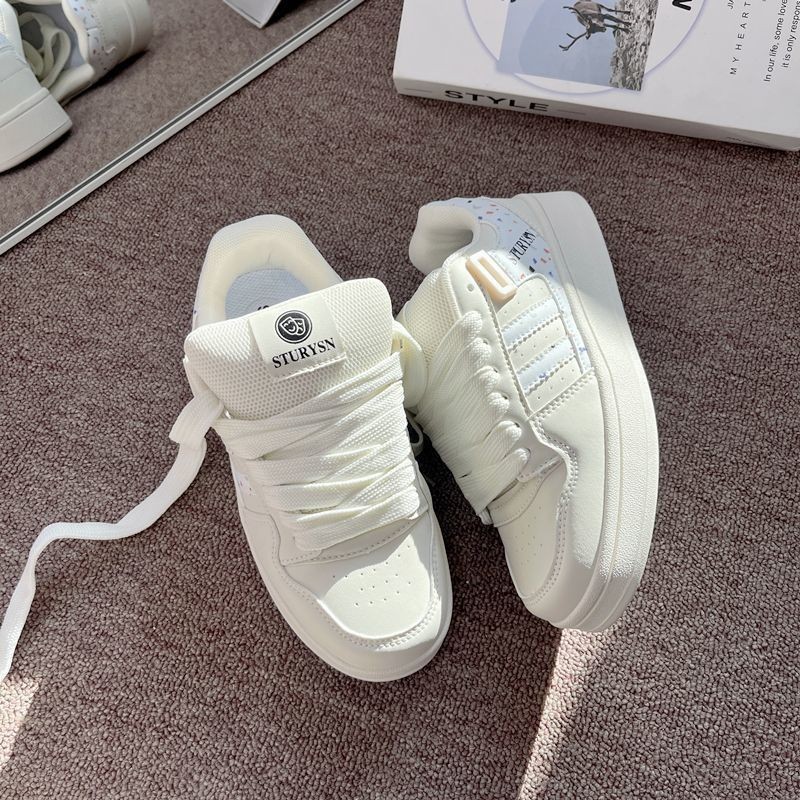 Baizhong2025 con zapatos originales de primavera casuales de mujer nuevos zapatos blancos pequeños zapatos deportivos de pan de skate aumentados