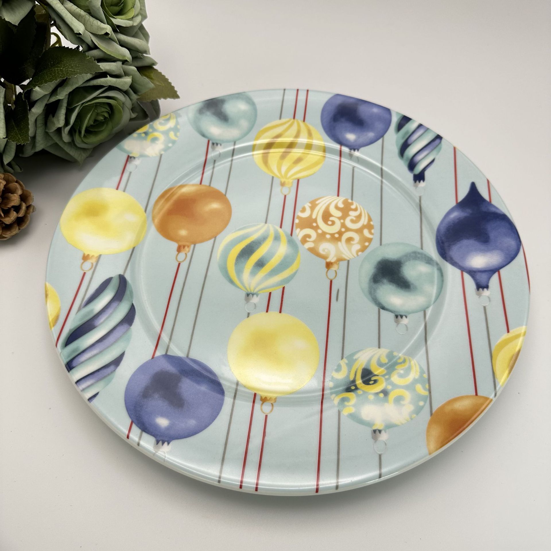 Christmas New 10 inch atmosphere Christmas ceramic cartoon high temperature environmentally friendly bowls and plates tableware_voghion.com
