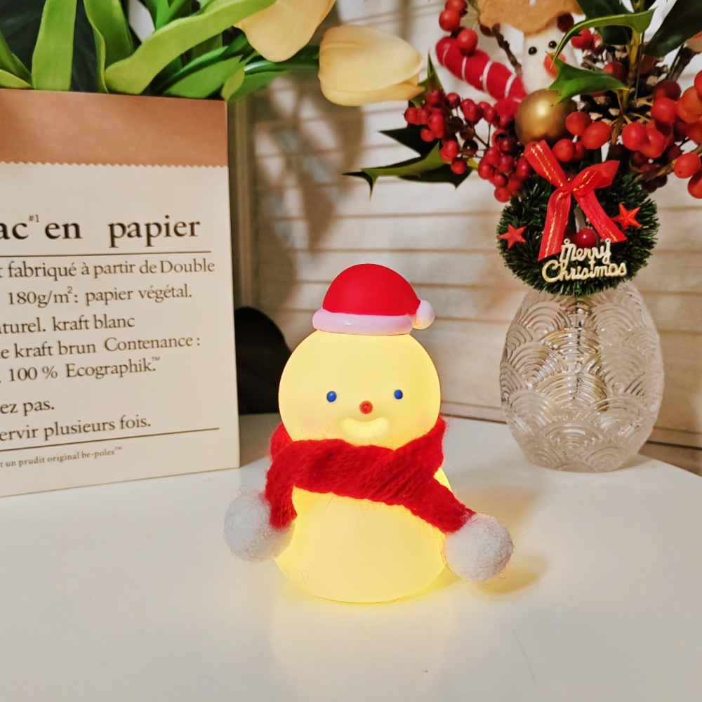 Battery / Little Snowman/Red Scarf Hat