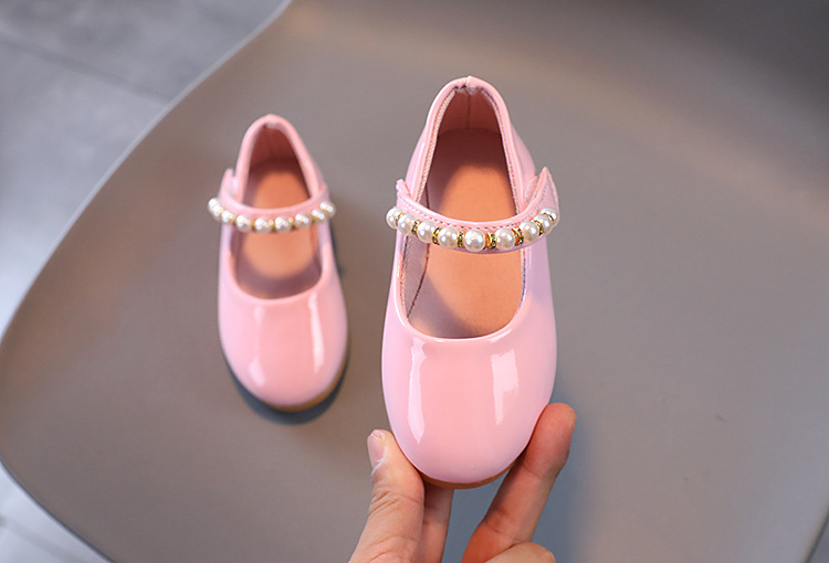 Girls' black women's treasures, spring and autumn babies, soft soled children's princess shoes, single shoes_voghion.com