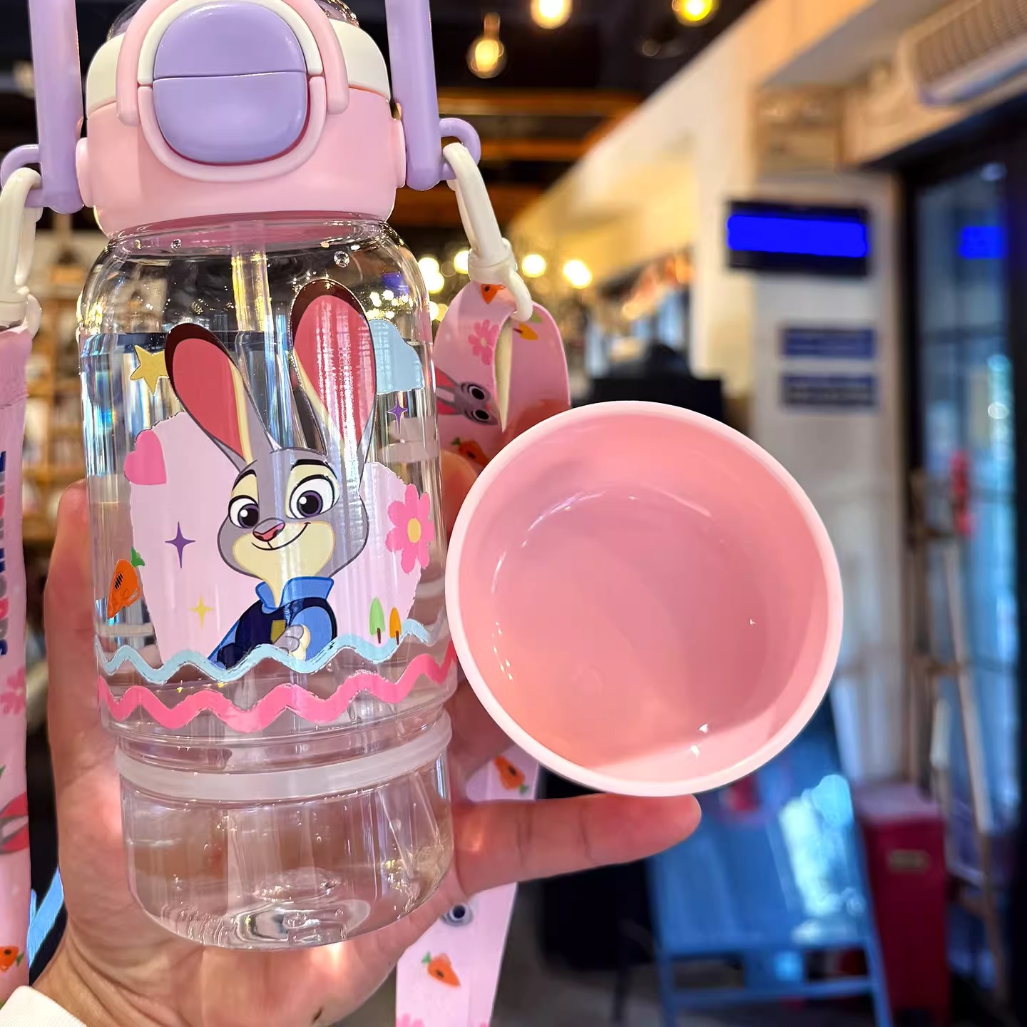 JUDINICK tazas de agua para niños nuevos tipos de tazas de agua de paja de ciudad de animales locos para niños y niñas tazas especiales para estudiantes