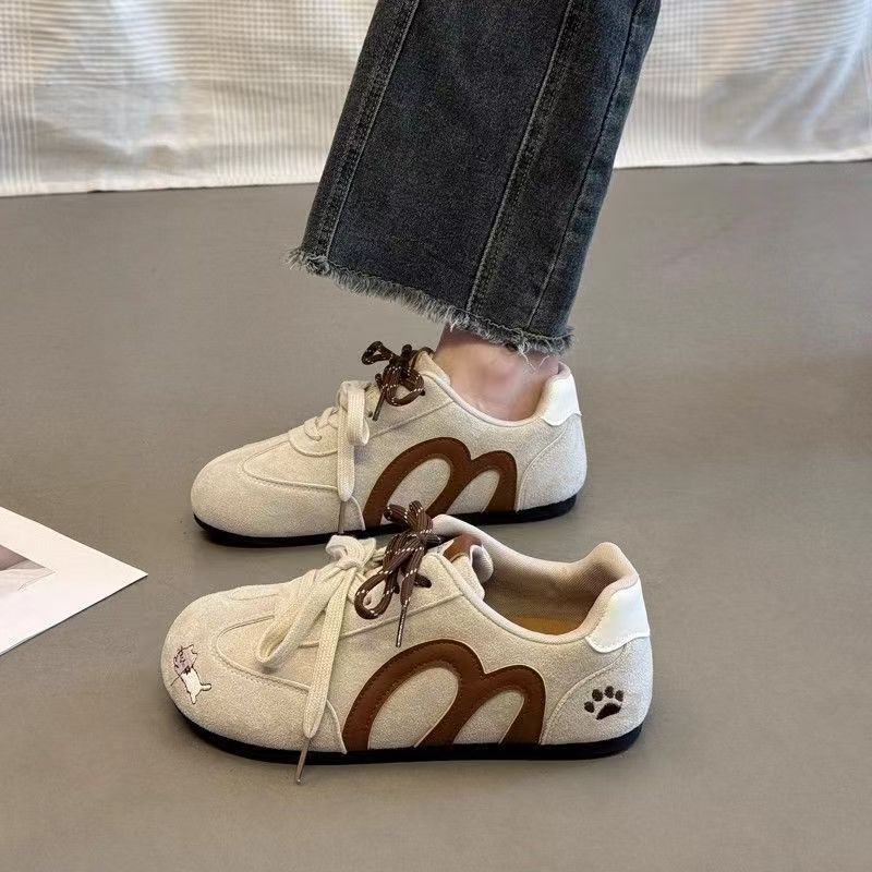 New Women's Shoes Korean Style Ultra-Light Height-Increasing German Training Shoes for Women 2026 Original Cute Cat Paw Student Shoes Versatile Trendy Shoes