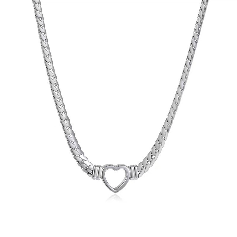Daily, Party, Street Occasion Titanium Steel Material Wholesale Jewelry Lady Heart Shape Titanium Steel Plating Necklace