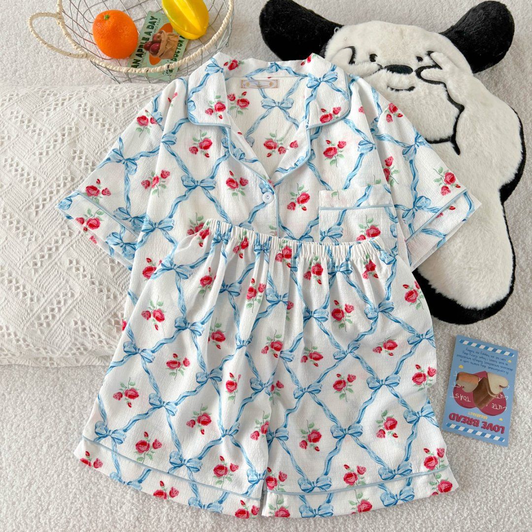 Pijamas al por mayor transfronterizos traje de verano para mujer cárdigan de solapa dulce pantalones cortos delgados de manga corta ropa de hogar de espuma para estudiantes