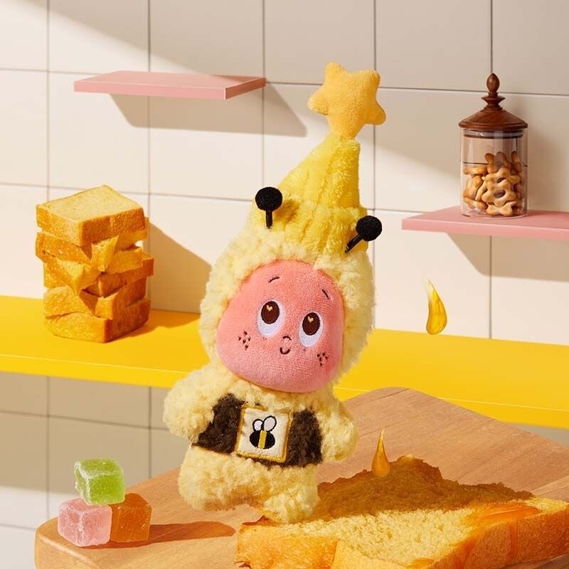 In-Stock New Version of Star People on the Moon Little Bee Little Milk Cone Ice Cream Doll Pendant Gift In-Stock New Version of Star People on the Moon Little Bee Little Milk Cone Ice Cream Doll Pendant Gift