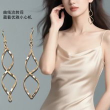 韩国简约波点螺旋冷淡风耳环女大方设计感曲线耳坠轻奢小众饰品