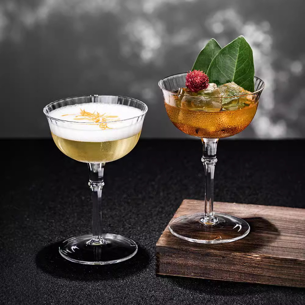 El mundo está borracho sin plomo cristal tallado a mano 150ml taza de cóctel de boca ancha taza de martini seca taza de champán