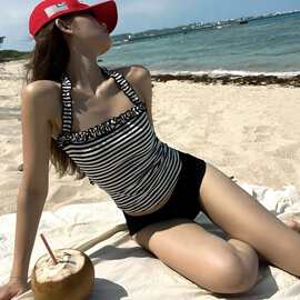 条纹辣妹度假温泉分体泳衣女小胸沙滩少女显瘦遮肉ins风韩系