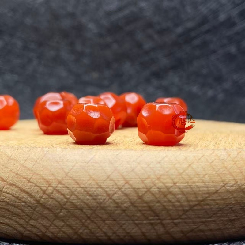 南红色玛瑙无相老型散珠桶珠饰品隔珠单颗金刚菩提文玩diy手串批|undefined