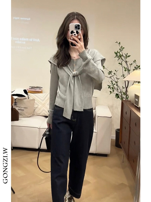 一整套入秋穿搭设计感时尚披肩针织上衣女直筒显瘦九分牛仔裤套装|undefined