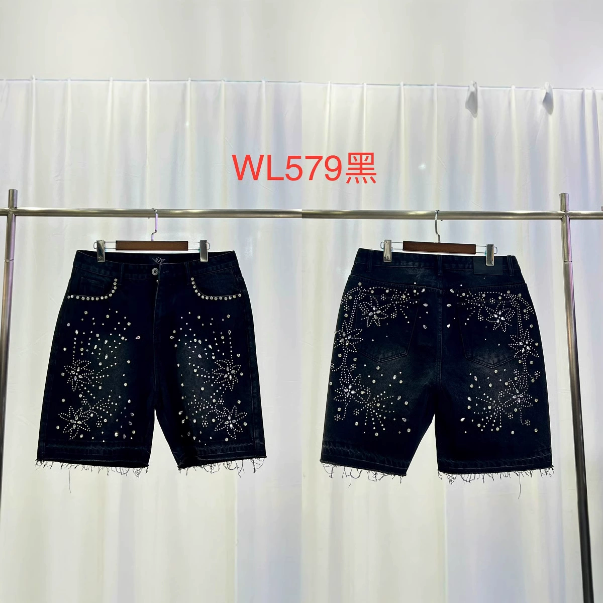 Европейские и американские ретро-джинсовые шорты с бисером 2025 новый летний премиум-смысл
