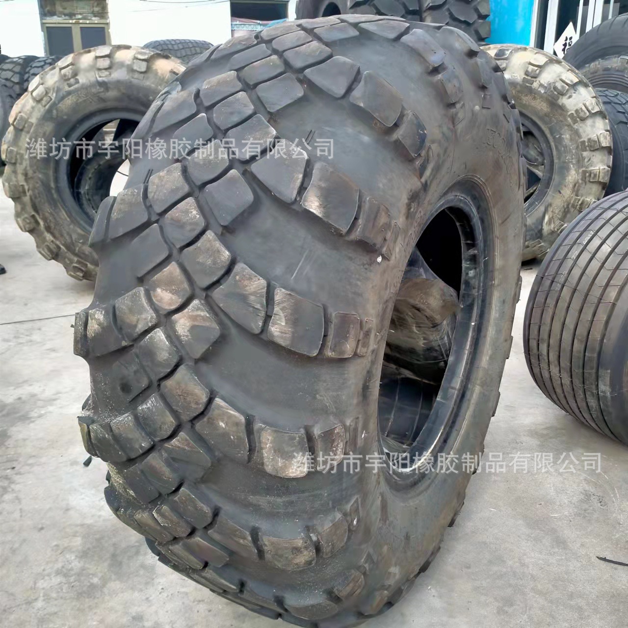 新车落地轮胎 1500X600-635  运粮车轮胎 可配钢圈