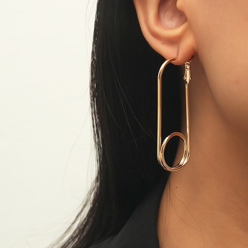 Simple Alloy Earringsgeometric Fashion Alloy Earrings display picture 5