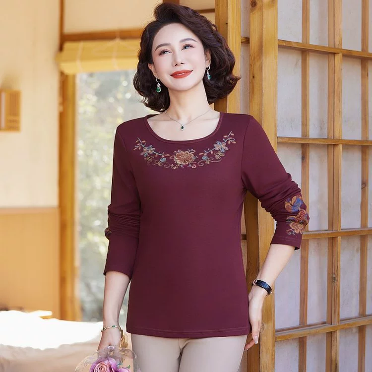 Ранняя весна 2025 новая ретро вышивка с круглым вырезом и нижней рубашкой