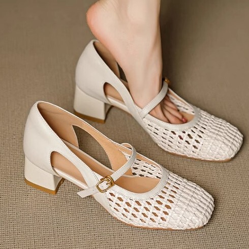 Very Comfortable French-Style Women's Shoes for Spring and Summer, Hollow Woven Square Toe, Medium Heel, Chunky Heel, Soft Leather, Off-White Sandals for Women