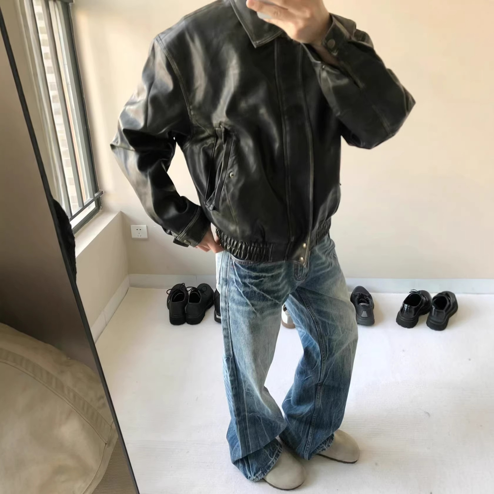 Vintage Washed Lightning Bolt Jeans | Distressed Streetwear Denim Pants | Straight-Leg Retro Fit For Men & Teens_voghion.com