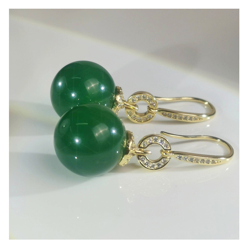 자연 얼음 녹색 CHALCEDONY 새로운 중국 스타일 기질 레트로 국립 스타일 디자인 귀걸이 여성 귀 고리 및 반지 공장 도매