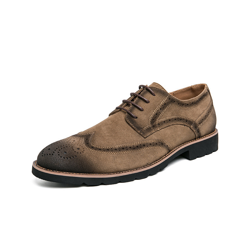 Primavera y otoño nuevos zapatos de moda casuales de negocios para hombres 46 tendencia retro europea y americana comercio exterior de tamaño grande zapatos de cuero de punta jóvenes para hombres