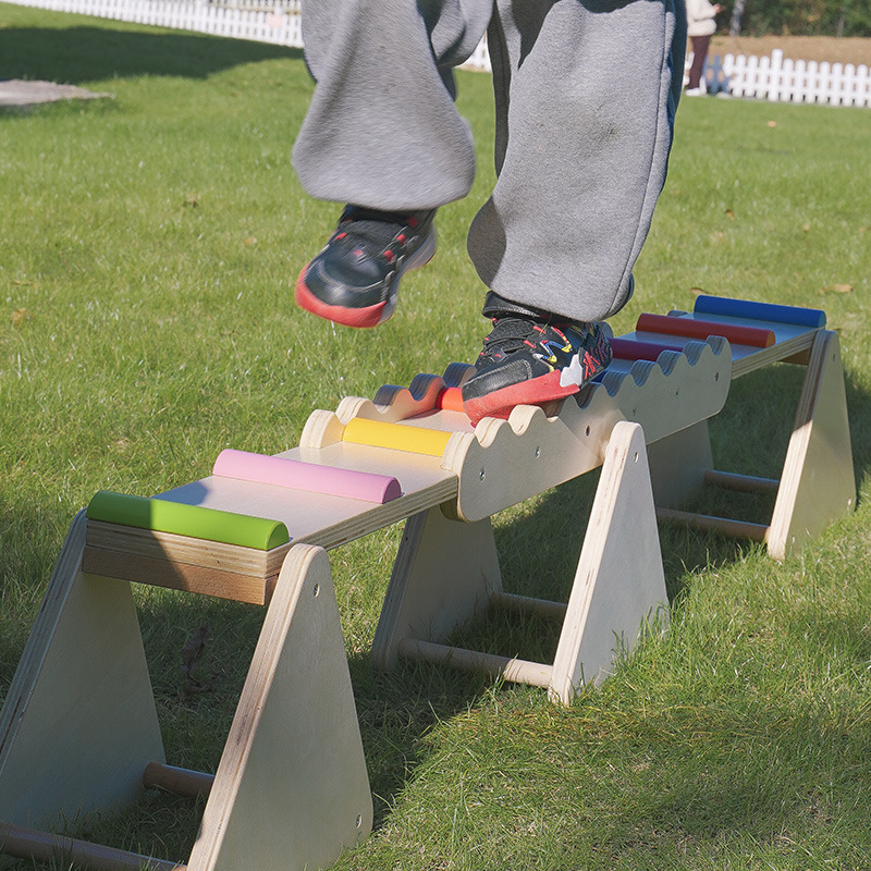 Balancín para niños Tabla de equilibrio de madera equipo de entrenamiento sensorial kindergarten bebé balancín Juguetes de entretenimiento