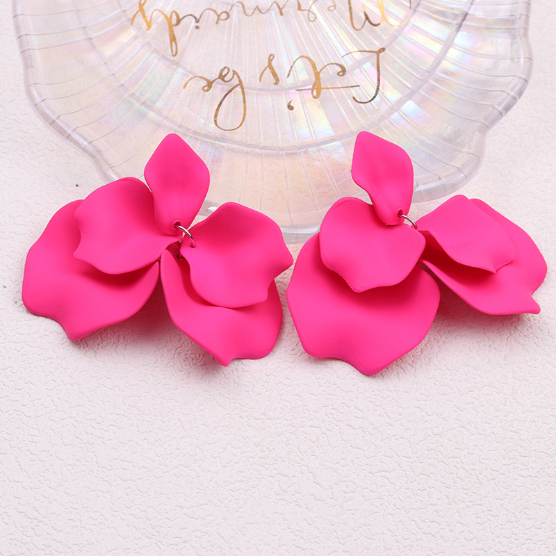 29g Weight 304 Stainless Steel Ear Needle Material Drop Earrings Classification 1 Pair Quantity Holiday, Daily Occasion Acrylic Material Petal Pattern Women's Gender Spray Paint, Tassel, Pleated Design Casual, Vacation Style 1 Pair Casual Vacation Petal Spray Paint Tassel Pleated Arylic Drop Earrings 3