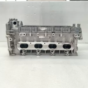 Geely Boyue Borui Emgrand Jiaji Jle-4G18Tdb Jl-E4G18Tdc mühərrik silindr başlığı
