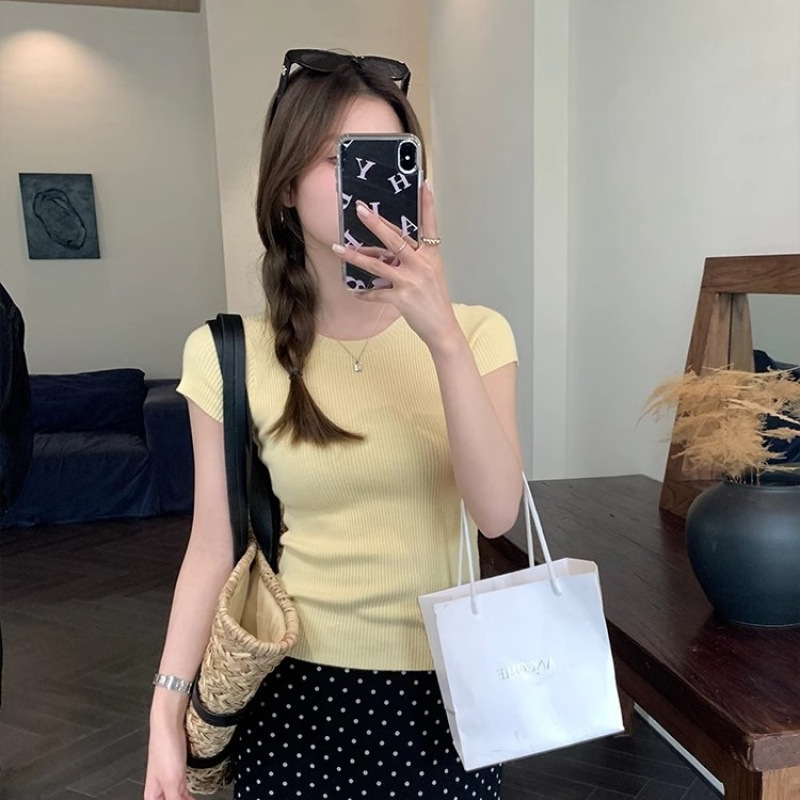 Pure and Delicate Thin Round Neck Knitted Short-Sleeve Women's Clothing Striped Textured Slim Fit Inner Layer Base Top 2025
