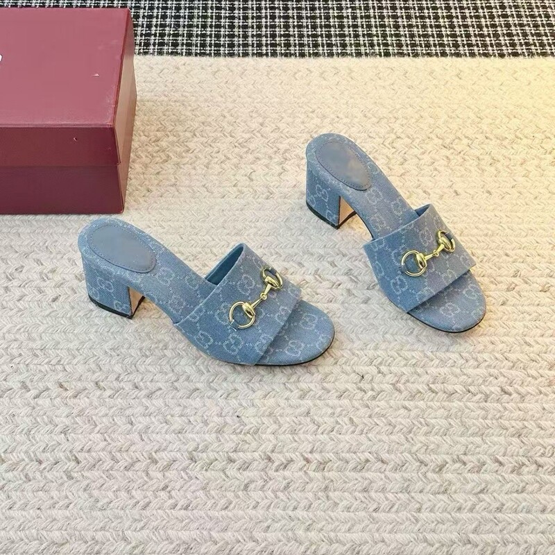 Metal buckle slide sandals, 26 new summer styles, with horsebit buckle, chunky heel, fashionable and versatile for outdoor wear Metal buckle slide sandals, 26 new summer styles, with horsebit buckle, chunky heel, fashionable and versatile for outdoor wear
