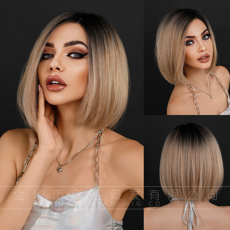 Please Note That When Ordering the Mini Lace Bob Wig, the Wig Is Golden Brown with Side Parting and Center Parting, Featuring Small Lace, Short Straight Hair