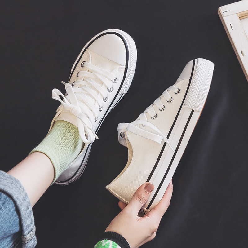 클래식 스타일 - 흰색과 검정색