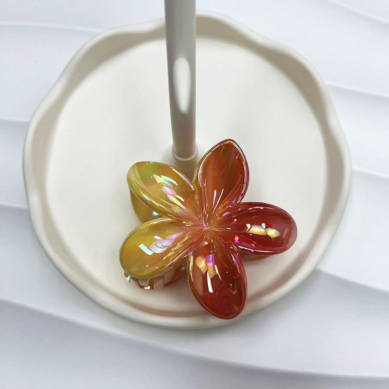 8cm 흰색 바탕에 밝은 파란색
