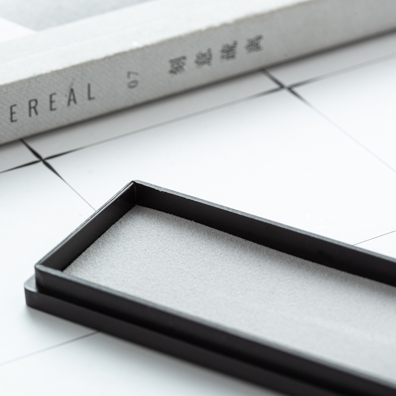 Caja de bolígrafo de cristal transparente en stock caja de almacenamiento de bolígrafo de diamante caja de bolígrafo de plástico rectangular puede imprimir logotipo al por mayor