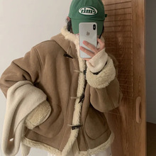 韩国羊羔毛棉服外套女连帽宽松秋冬加厚保暖牛角扣皮毛一体棉袄潮