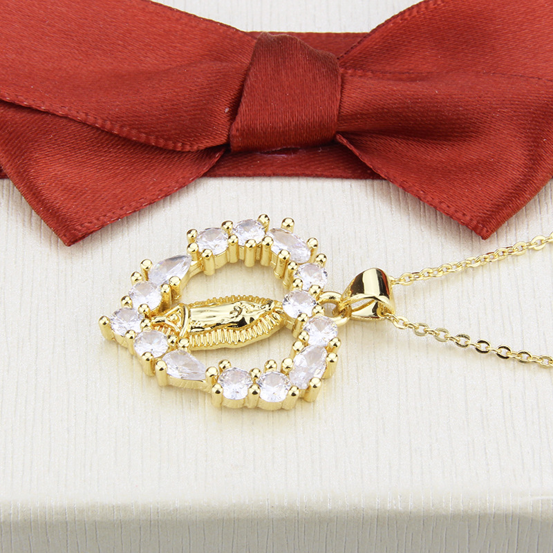 diamond heart-shaped the Madonna necklace