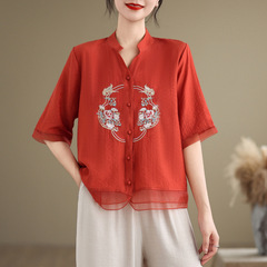 女性用の綿とリネンの刺繍シャツの実物写真、2025年の新しい夏の芸術的なボトムシャツ、女性用のゆったりとした半袖トップス