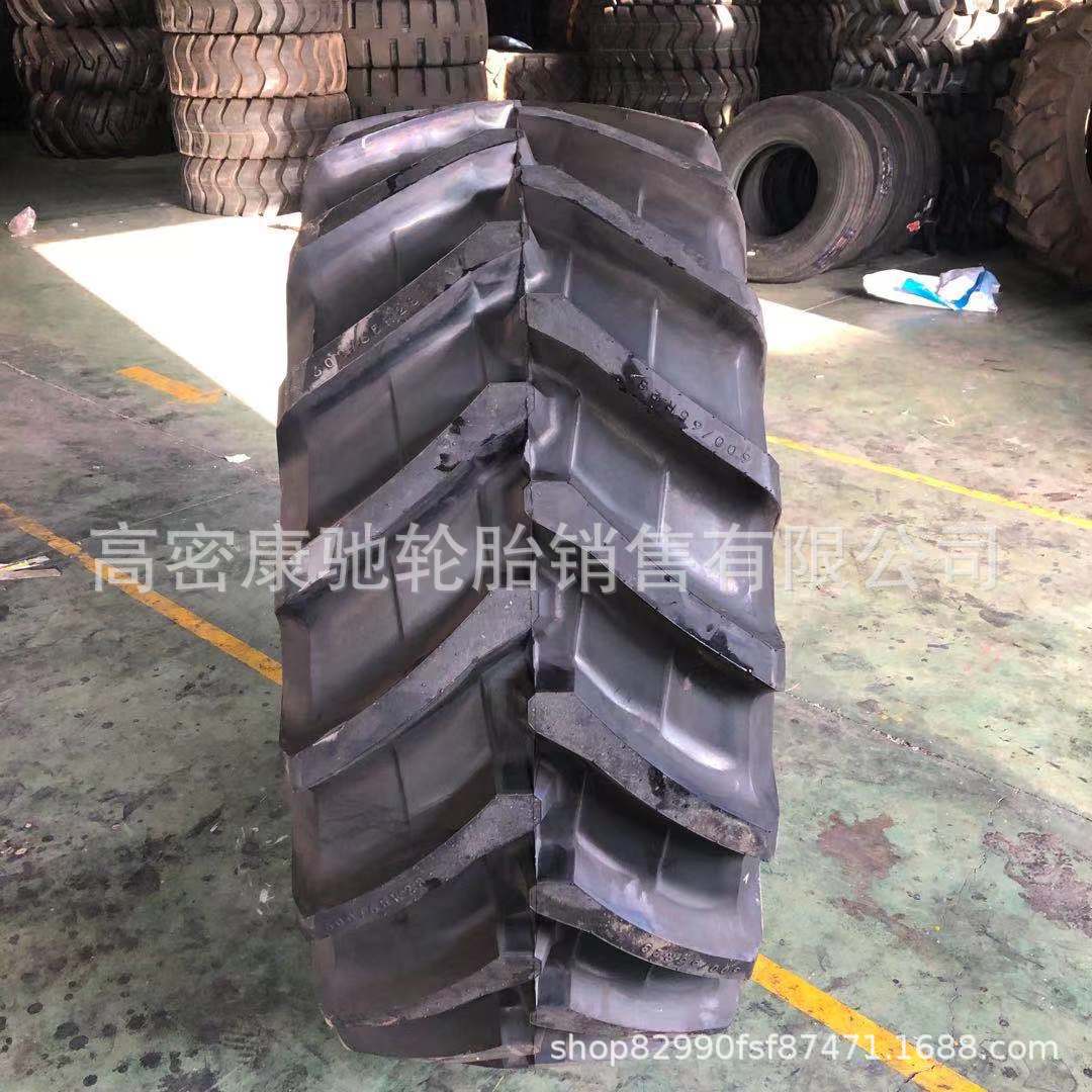 供应半钢农用轮胎收割机轮胎 600/65R28
