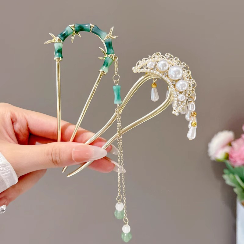 Nueva horquilla de borla de mariposa en forma de U de estilo chino, horquilla de sentido avanzado, estilo antiguo, borla, paso a paso, flor, horquilla, cheongsam