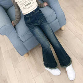 女童喇叭裤2025春秋新款女童裤子加绒韩版潮流时髦超软修身牛仔裤