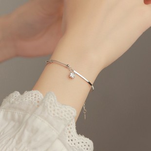 Super Fairy Star Bracelet Women's Double-layer Light Luxury All-match Bracelet Niche High-end Sense Instagram Style Valentine's Day Gift Jewelry