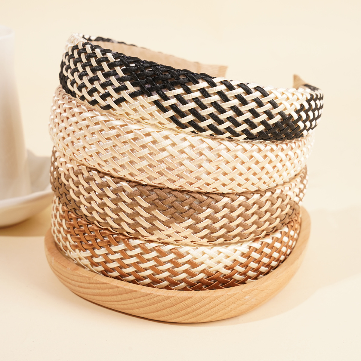 120g Weight Hair Band Hair Accessories Type 1 Piece Quantity Casual, Daily Occasion Plastic, raffia Material Color Block Pattern All Seasons Season Women's Gender Sweet, Pastoral Style Sweet Pastoral Women's Color Block Plastic Raffia Hair Band 12