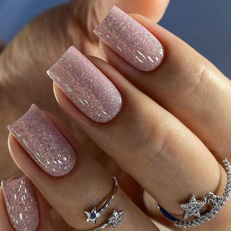 Cool flash wear nail medium short pink shiny nail beauty gentle pure desire ins Wind Band glitter pink fake nails wholesale