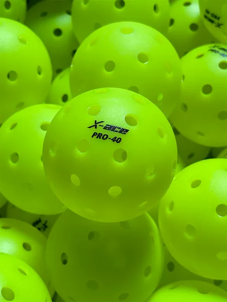 [Factory Direct Sales] Spot Pickleball Pro40 Hole Ball Pickleballs Hole Ball 74mm Integrated Molding