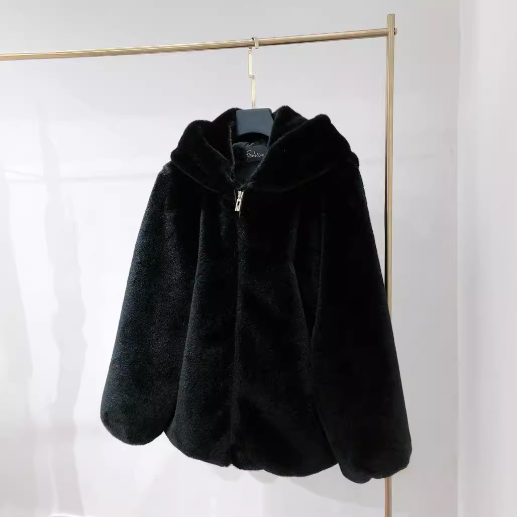 Dameskleding Nieuwe winterbont verdikte pluche schattige capuchon bruine beer oren rex konijnenbont korte rits jas voor dames_voghion.com