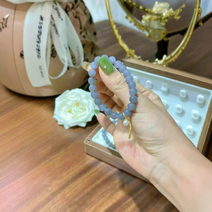 "I woke up to the light rain in the world, and the country was still purple and gentle." Boutique high ice Hetian jade purple bracelet