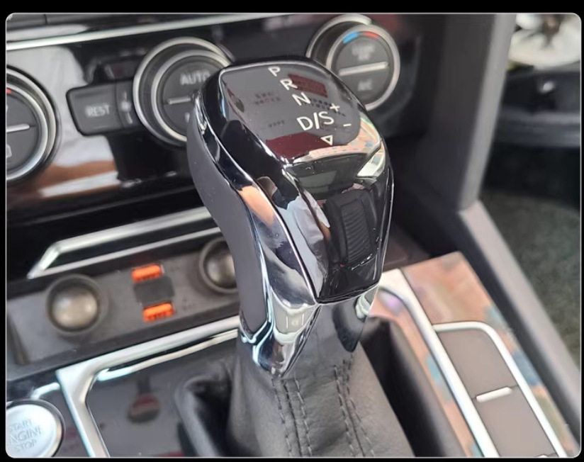 Suitable for Magotan, Passat, Santana, Sagitar, Cc, Golf, Tiguan Gear Shift Knob, Gear Lever, Le