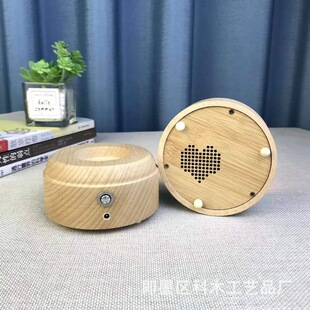 ���D�{����푏S�����lľ�|ˮ���������е��������� LED�l��Сҹ��
